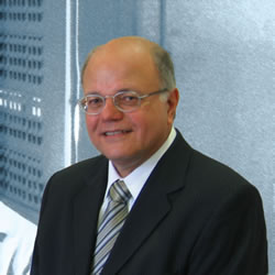 HELIO MACHADO