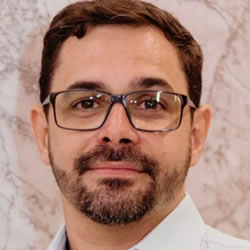 LÓRIMER SANDOVAL CARNEIRO